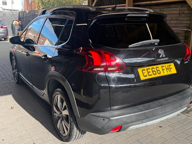 PEUGEOT 2008 1.6 BlueHDi Allure 2016