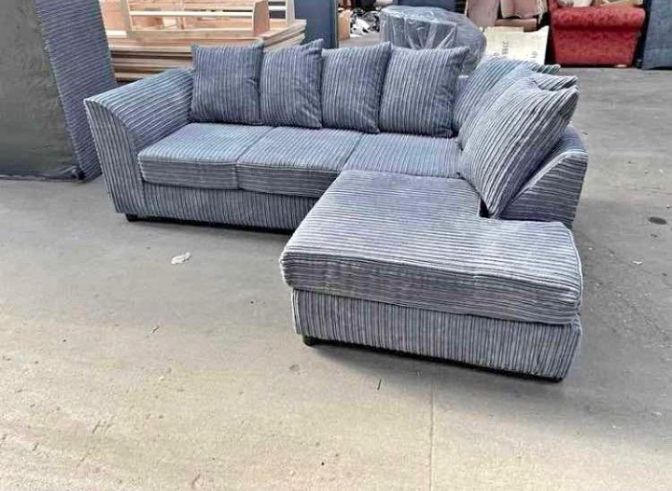 Brand New lovely 4 seater corner sofa available cash on delivery