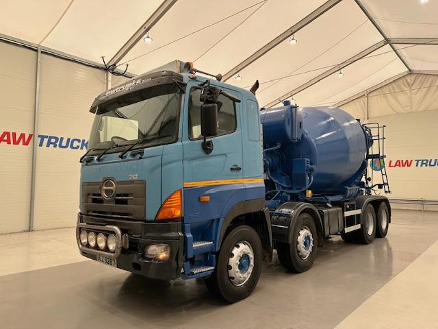 HINO 700 4123 8x4 Cement Mixer