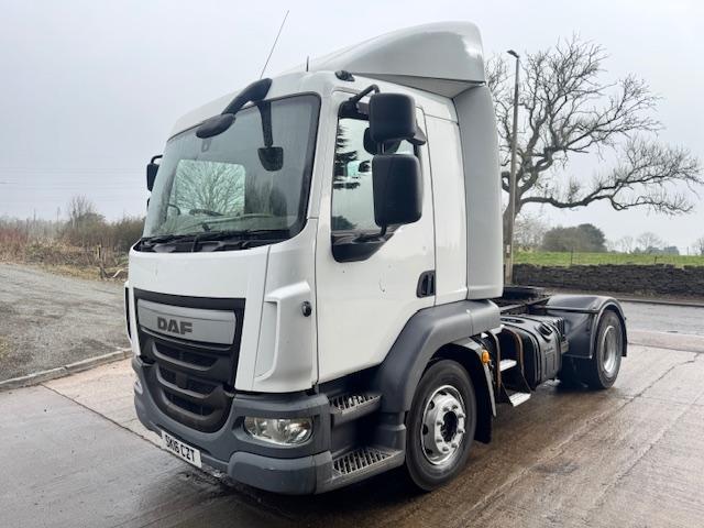 2016 16 DAF LF 220 EURO 6 4x2 urban tractor unit manual air con 