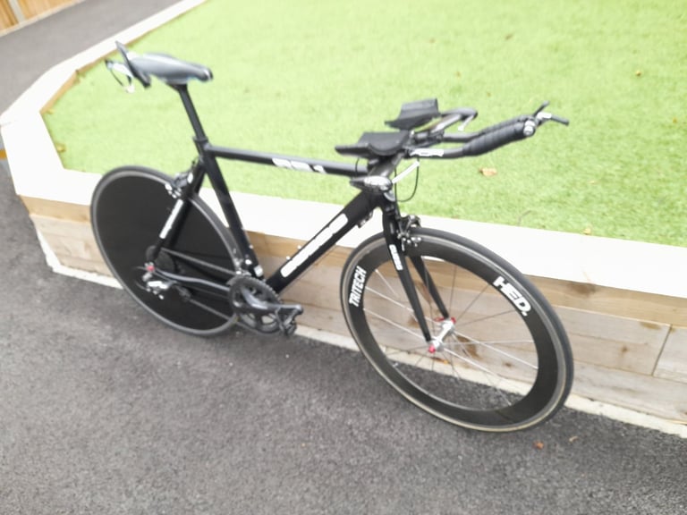 Guess RB1 Time Trial/ Triathlon Race Bike