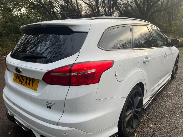 FORD FOCUS 2.0 TDCi ST-3 2015