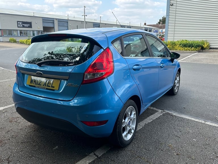 2012 Ford Fiesta 1.25 Zetec 5dr [82] HATCHBACK Petrol Manual