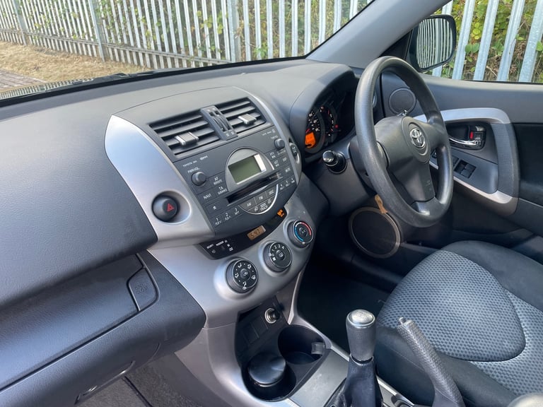 2006 Toyota RAV4 2.0 VVT-i XT3 5dr ESTATE Petrol Manual