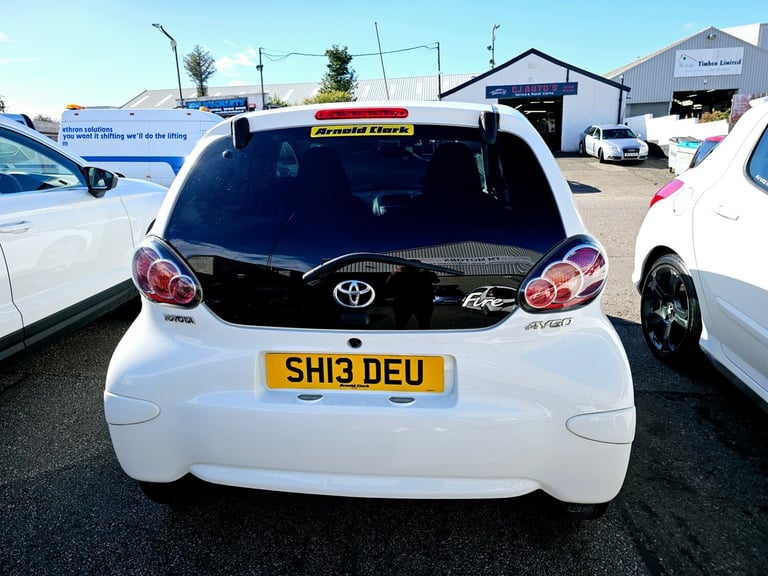 2013 Toyota AYGO 1.0 VVT-i Fire 5dr HATCHBACK Petrol Manual