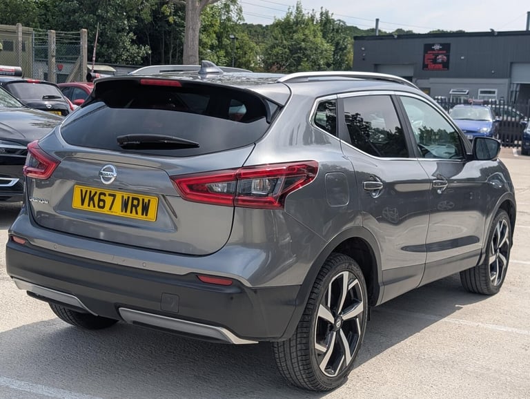 2017 Nissan Qashqai 1.5 dCi Tekna 5dr HATCHBACK DIESEL Manual