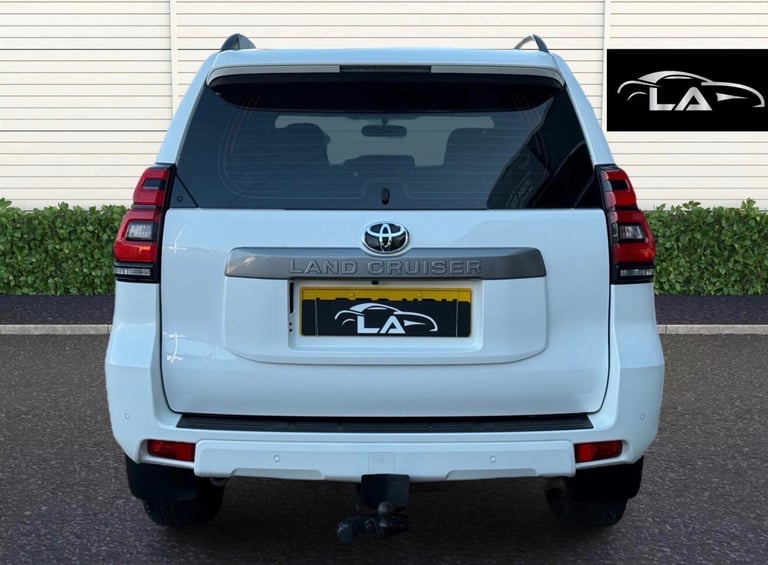 2022 Toyota Land Cruiser 2.8 D-4D 204 Active 5dr Auto 7 Seats ESTATE DIESEL Automatic