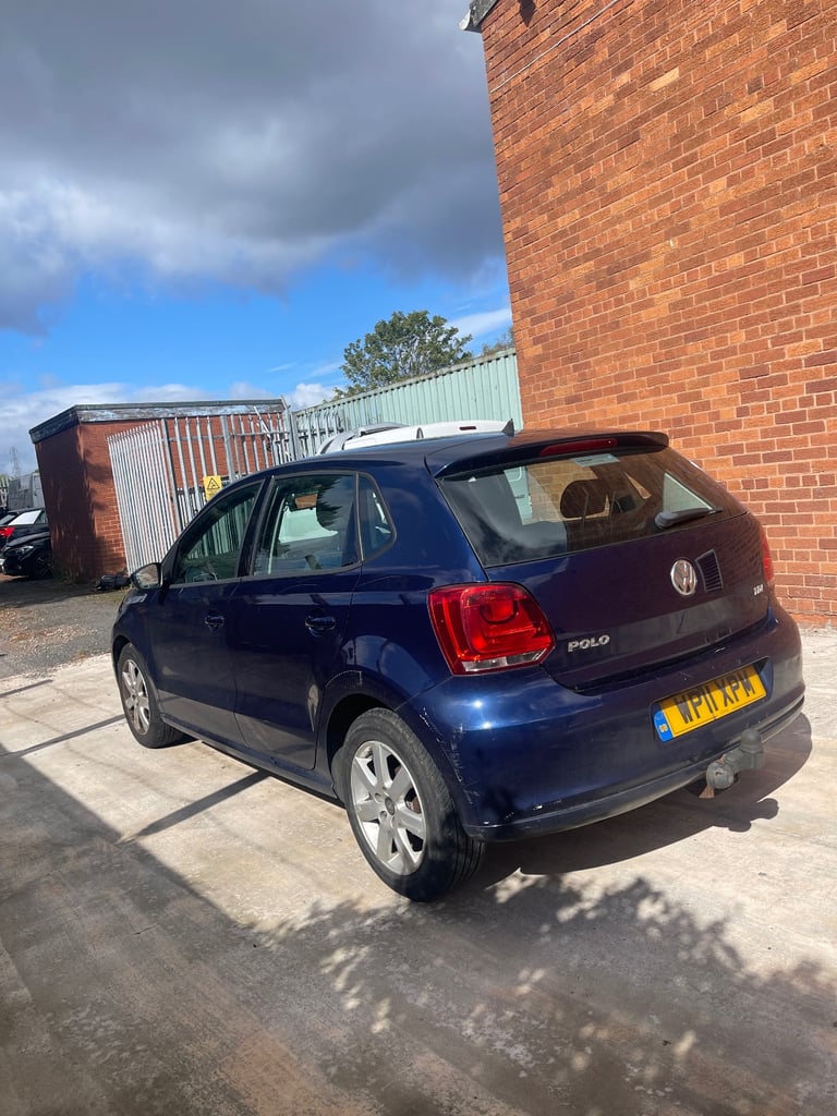Volkswagen, POLO, Hatchback, 2011, Manual, 1199 (cc), 5 doors
