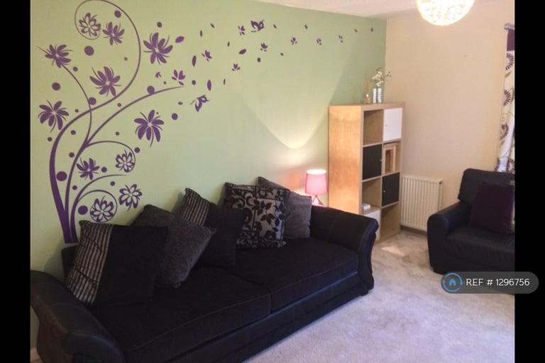 2 bedroom flat in Shaw Crescent, Aberdeen, AB25 (2 bed) (#1296756)