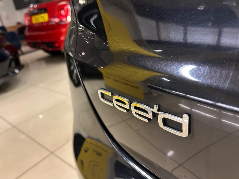 2012 Kia Ceed 1.6 CRDi EcoDynamics 1 Sportswagon Euro 5 (s/s) 5dr ESTATE Diesel Manual