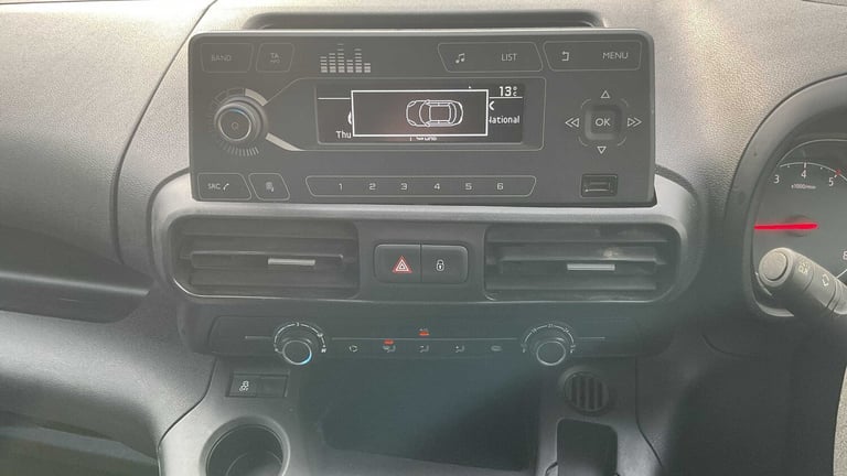 2019 Vauxhall Combo 2300 1.5 Turbo D 100ps H1 Sportive Van PANEL VAN DIESEL Manual