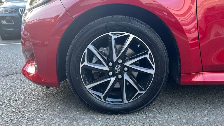 2022 Toyota Yaris 1.5 Hybrid Design 5dr CVT HATCHBACK PETROL/ELECTRIC Automatic