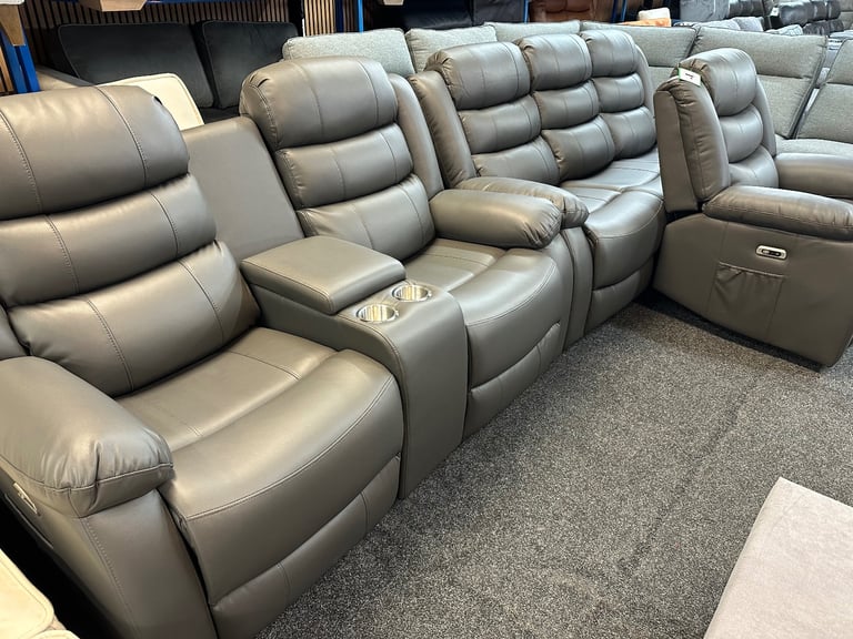 NEW EX DISPLAY LAZYBOY SESAAN GREY LEATHER 3 + 2 SEATER ELECTRIC RECLINER SOFAS UPTO 65% OFF RRP