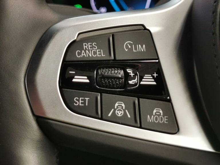 2025 BMW iX3 80kWh M Sport SUV 5dr Electric Auto (286 ps) - CARPLAY - DRIVING ASSISTANT  Suv Elec...