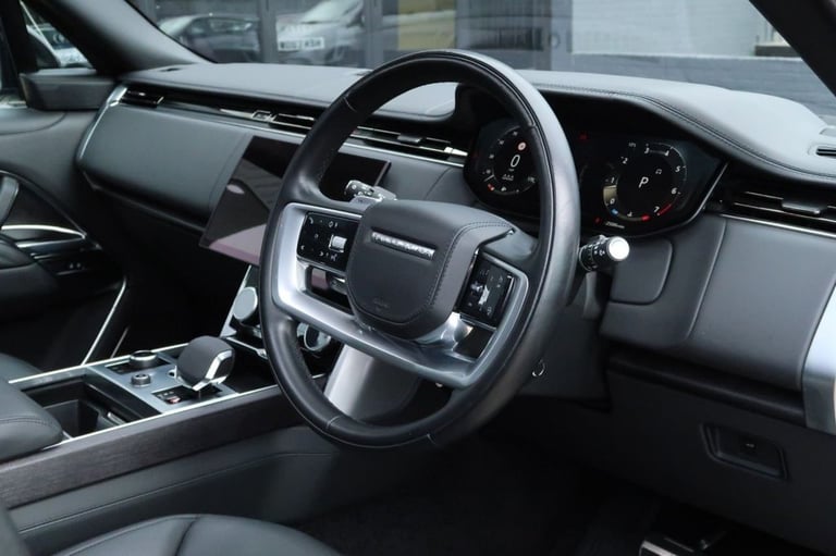 2022 LAND ROVER RANGE ROVER 4.4 P530 V8 FIRST EDITION SUV 5DR PETROL AUTO 4WD