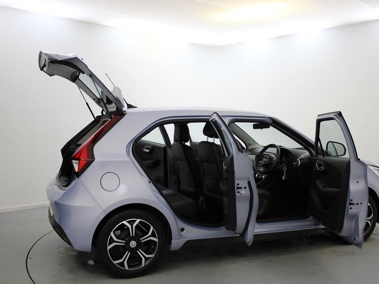 2022 MG MG3 1.5 VTi-TECH Exclusive 5dr [Navigation] Hatchback PETROL Manual