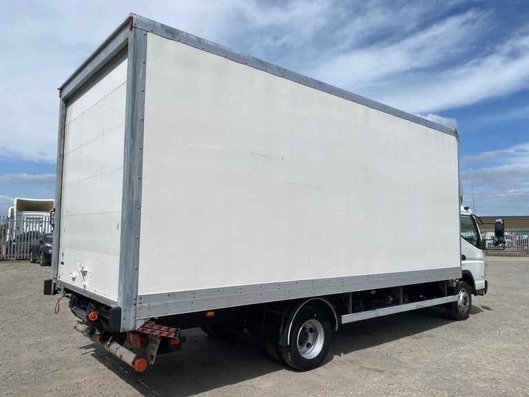 MITSUBISHI FUSO CANTER 7C18 7.5 TONNE BOX VAN 2021 – CN70 UYH