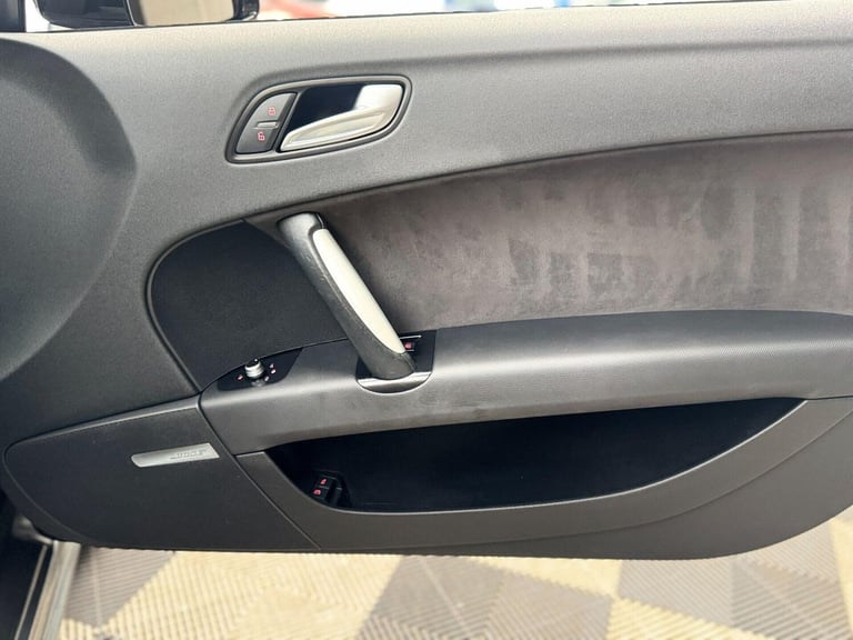 2014 Audi TT 2.0 TDI Black Edition quattro Euro 5 3dr Coupe Diesel Manual