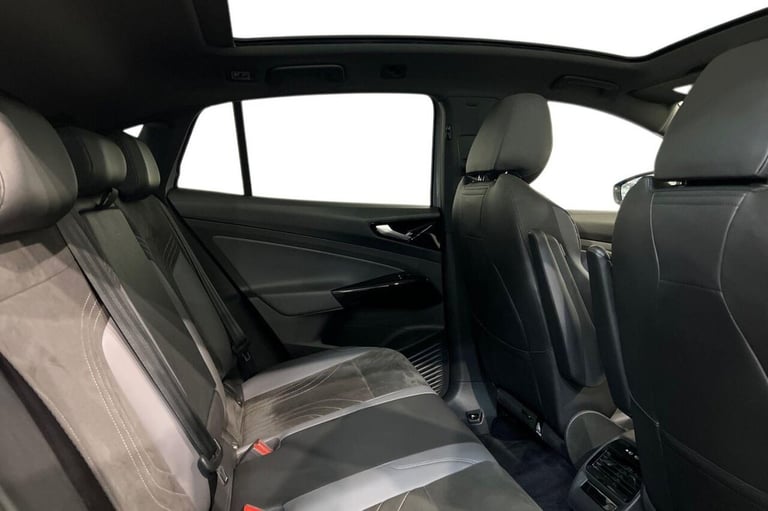 2022 72 VOLKSWAGEN ID5 PRO PERFORMANCE 77KWH TECH SUV 5DR ELECTRIC AUTO (204 PS)