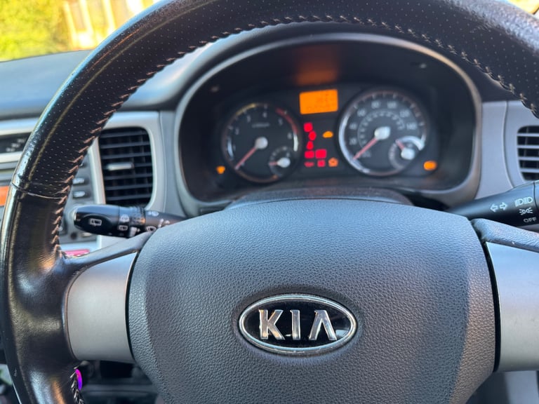 Kia, RIO, Hatchback, 2009, Manual, 1493 (cc), 5 doors