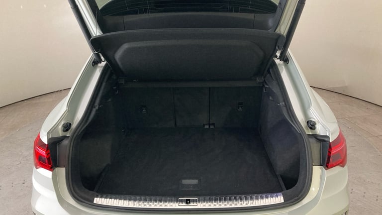 2022 Audi Q3 35 TFSI S Line 5dr S Tronic Petrol Estate Estate Petrol Automatic