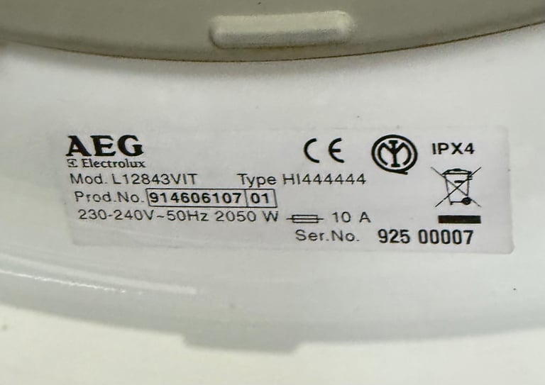 7KG AEG BUILT IN NICE WASHER & DRYER WITH WARRANTY  