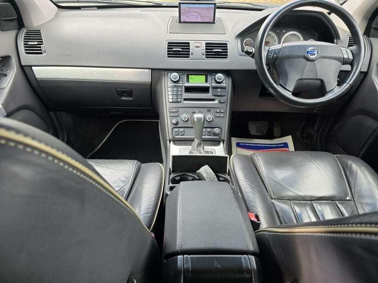 Volvo XC90 2.4 D5 SE Lux Geartronic 4WD Euro 5 5dr Diesel