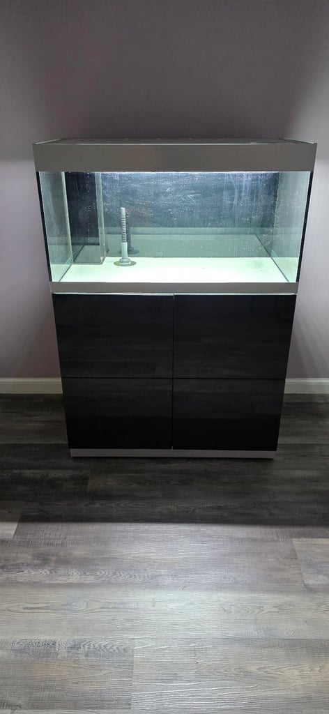Oase Highline 200 Aquarium and accessories