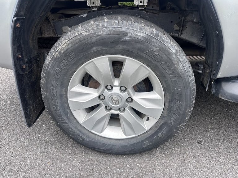 2020 Toyota Hilux D-4D Icon Pickup Diesel Manual