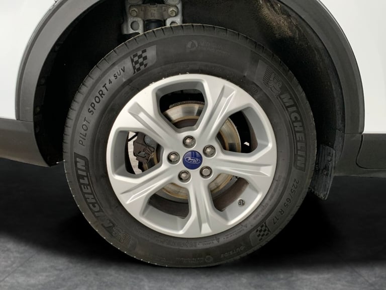 2021 Ford Kuga 1.5 EcoBlue Zetec SUV 5dr Diesel Manual Euro 6 (s/s) (120 ps) - FORD SYNC3  Suv Di...