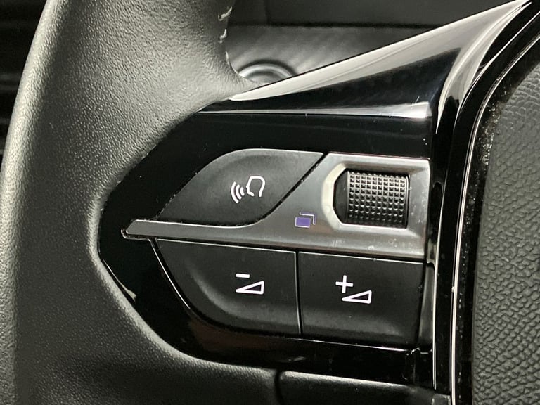 2022 Peugeot 2008 1.2 PureTech Active Premium 5dr Estate PETROL Manual