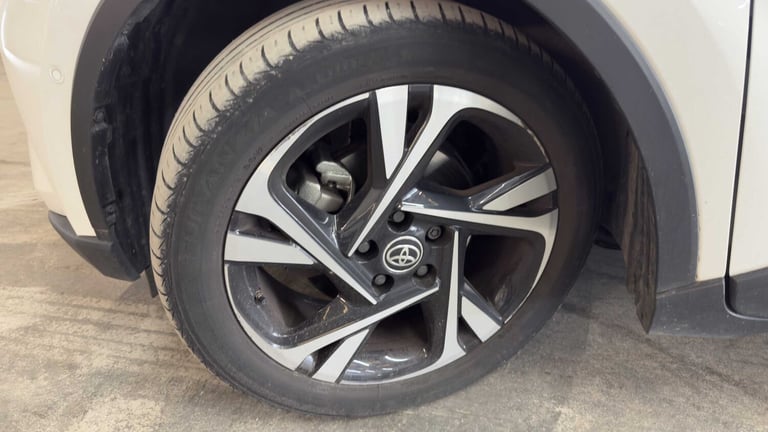 2023 Toyota C-HR 1.8 Hybrid Design 5dr CVT HATCHBACK PETROL/ELECTRIC Automatic