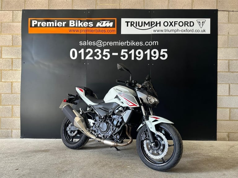 STUNNING ONE OWNER 2024/24 KAWASAKI Z400 MOTORCYCLE 