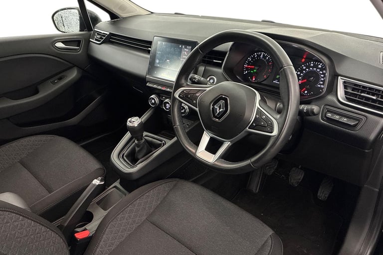 2021 Renault Clio 1.0 TCe Iconic Hatchback 5dr Petrol Manual Euro 6 (s/s) (90 ps) HATCHBACK Petro...