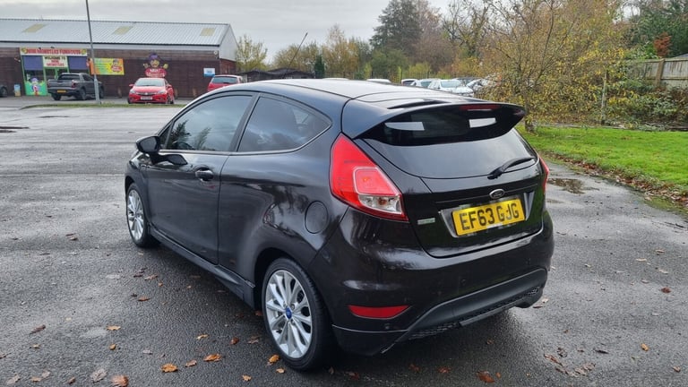 2013 Ford Fiesta 1.0 EcoBoost 125 Zetec S 3dr HATCHBACK Petrol Manual