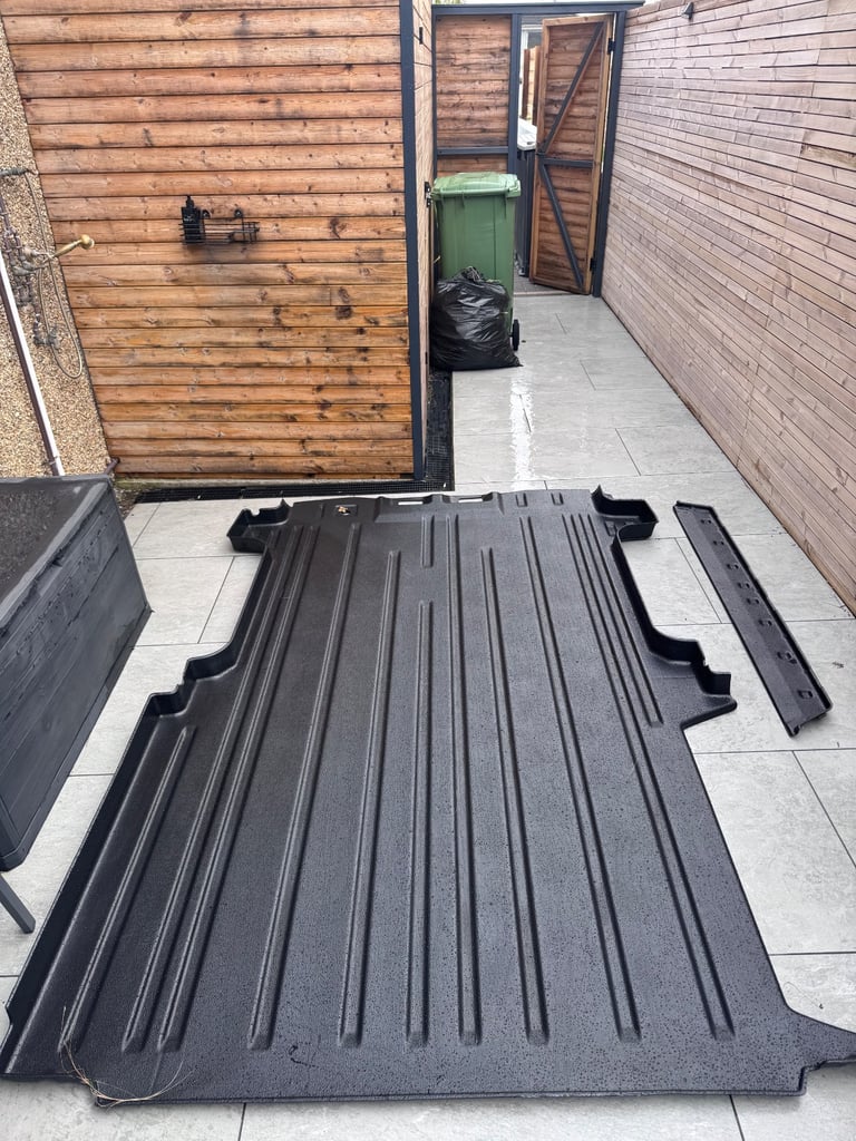 Ford transit custom load tray 2025