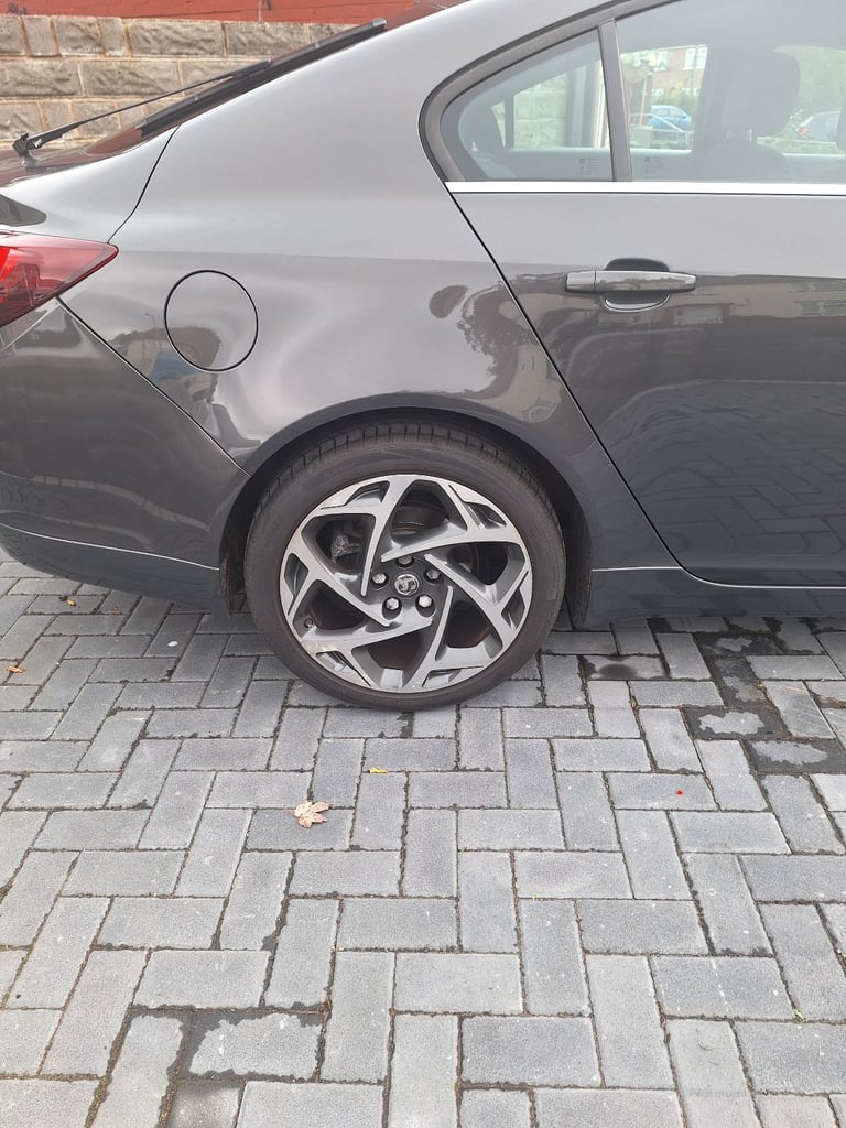 Vauxhall, INSIGNIA, Hatchback, 2014, Manual, 1956 (cc), 5 doors
