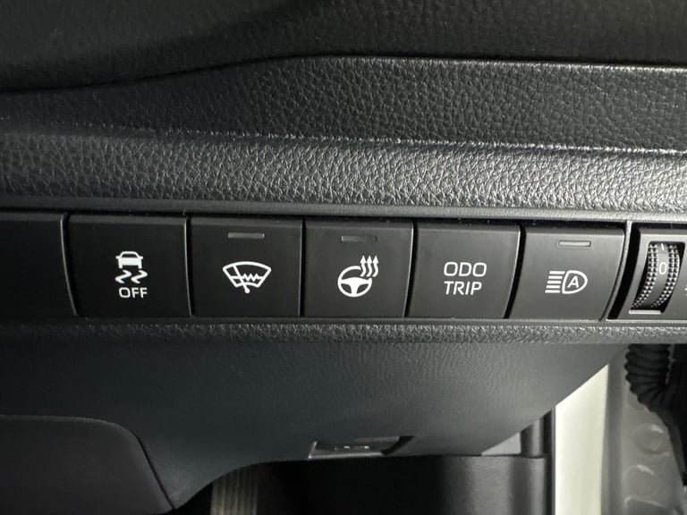 2024 Suzuki Swace 1.8h Ultra Estate 5dr Petrol Hybrid CVT Euro 6 (s/s) (140 ps) - LED - REVER Est...
