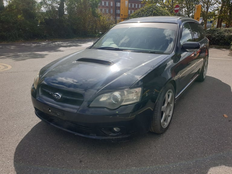 Subaru LEGACY 2.0 turbo petrol Estate 2005 automatic 