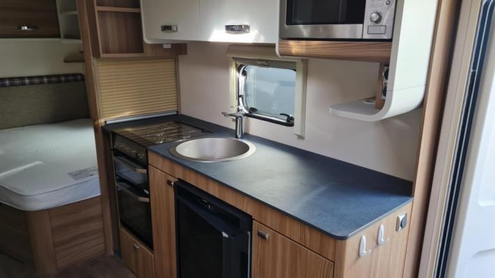 2022 Sprite Quattro FB Used Caravan