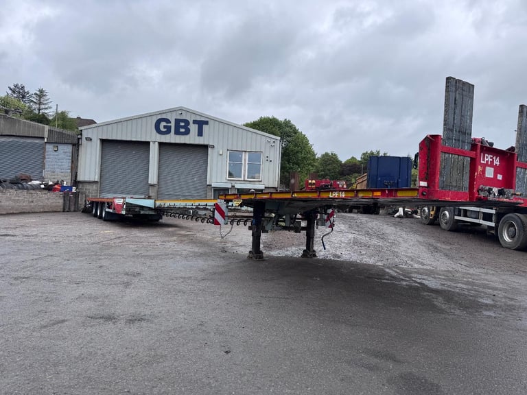 Broshuis extending sloper trailer 
