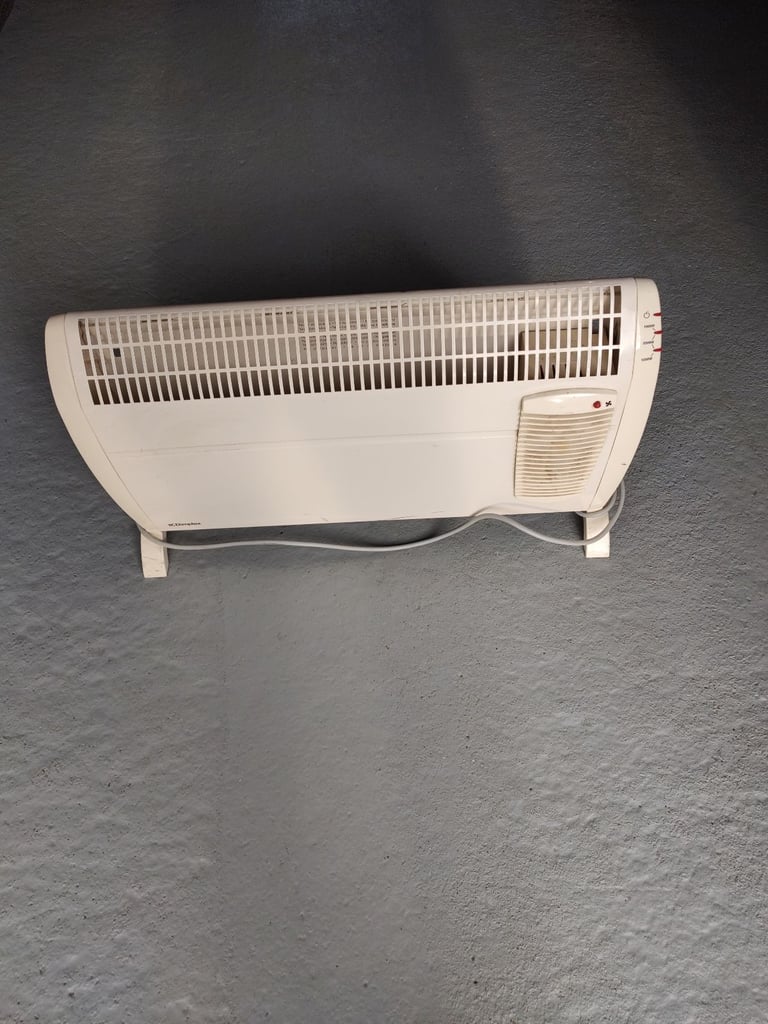 DIMPLEX electric fan assisted space heater.