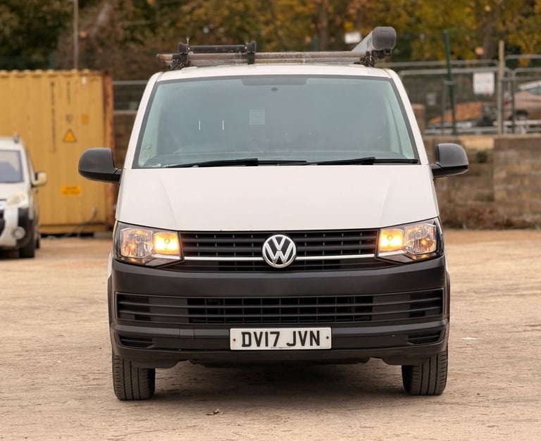 2017 Volkswagen Transporter 2.0 TDI BMT 102 Startline Van Euro 6 PANEL VAN Diesel Manual