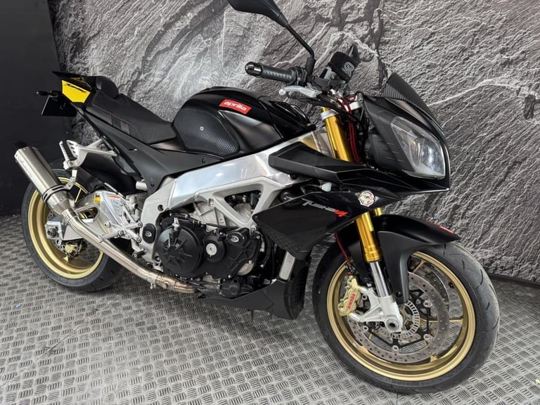 APRILIA TUONO 1000 V4 R APRC 2011