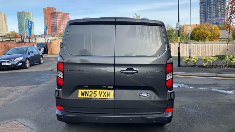 2025 Ford Transit Custom 320 L2 Diesel Fwd 2.0 EcoBlue 136ps H1 Double Cab Van Limited Auto Crew ...