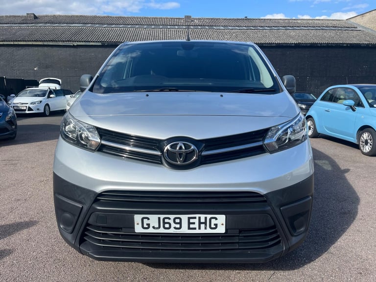 2019 Toyota ProAce 2.0D Icon Long Panel Van LWB Euro 6 (s/s) 6dr PANEL VAN Diesel Manual
