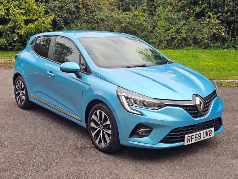 image for 2020 Renault Clio 1.0 Clio Iconic TCe 5dr Hatchback Petrol Manual