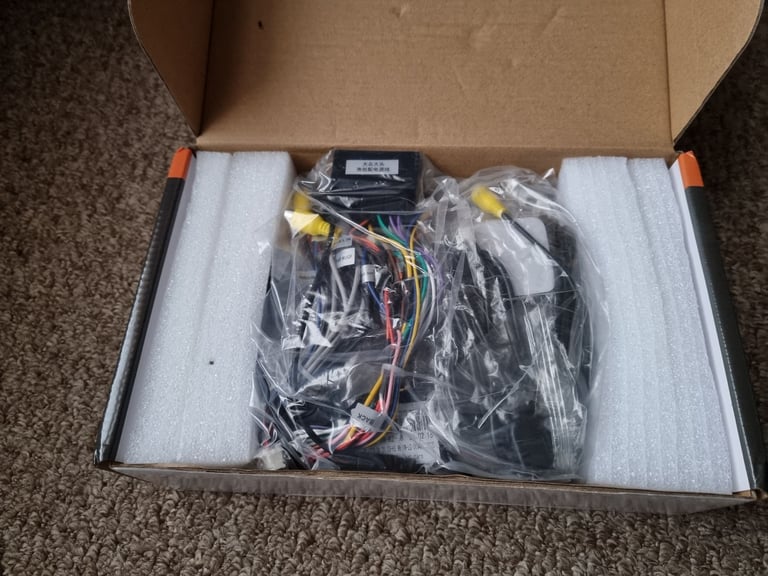 Volkswagen car radio bluetooth 2din sat nav for VW Golf Passat caddy apple carplay android auto