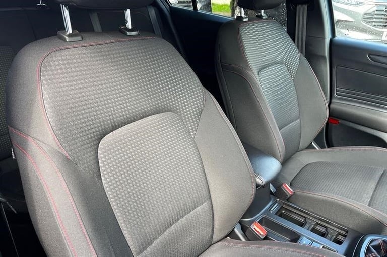 2022 Ford Focus 1.0T EcoBoost ST-Line Hatchback 5dr Petrol Manual, Apple Car Play, Android Hatchb...