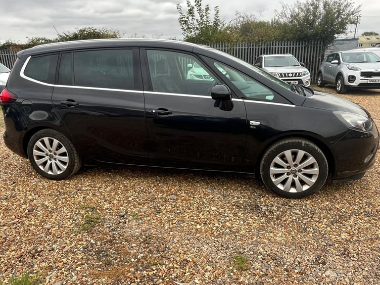 2013 Vauxhall Zafira Tourer 1.4T 16V SE Euro 5 5dr MPV Petrol Manual